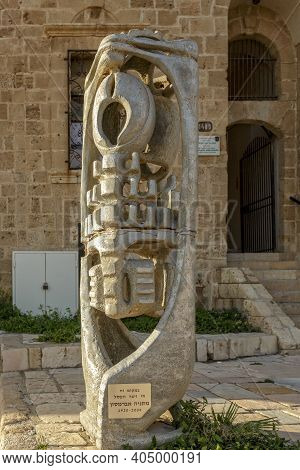 Tel Aviv, Israel - December 28, 2015: Modern Sculpture In Yaffo