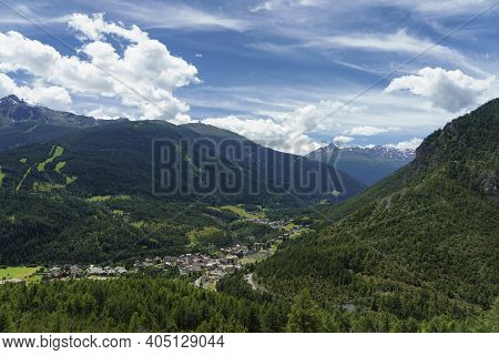 Mountain Landscape Along The Road To Stelvio Pass, Sondrio Province, Lombardy, Italy, At Summer. Vie