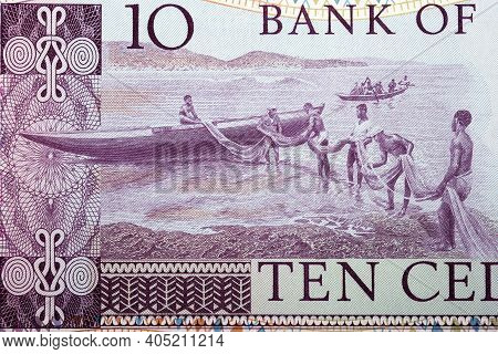 Fishermen From Old Ghanaian Money - Cedi