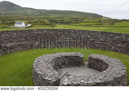 Cahersiveen (ireland), - July 20, 2016: Cahergal Stone Fort Dating From The Iron Age (500bc To 400 A