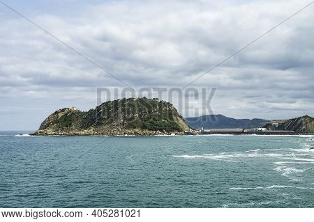 Cantabrian Sea Island Of San Anton, Village Of Getaria, Basque Coast Of Gipuzkoa In Spain
