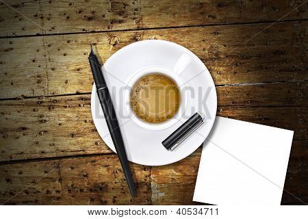 Hart koffie, met Pen en notities