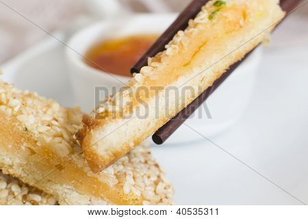 Hatosi (ขนมปังกุ้ง)
