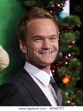 LOS ANGELES - NOV 02: NEIL PATRICK HARRIS přijíždí do 