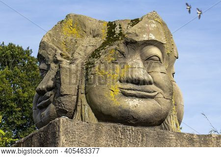 Longleat, Uk - August 26, 2020. Statue At Longleat An English Stately Home And Safari Park. Longleat