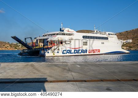 Ios, Greece - September 22, 2020: Caldera Vista, High Speed Craft Owned By Seajets At Port Of Ios. C