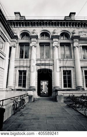 Oxford, Uk - October 25. The Ashmolean Museum Of Art And Archaeology October 25, 2014. The Present B