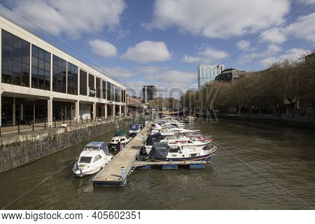 Bristol, Uk - April 10, 2019. Bristol Harbour Aka Bristol Docks Has Existed Since The 13th Century R