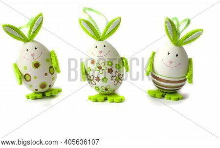 Easter Eggs. Happy Easter Card. Easter Eggs. Easter. Easter Background. Isolate. Copy Space