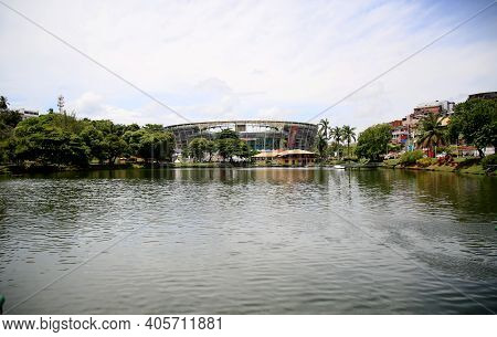 New Fountain Arena In Salvador