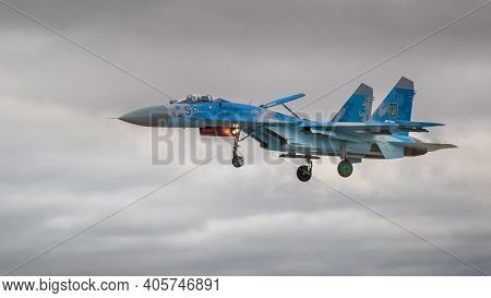 Fairford, Uk - 15th July 2017: A Sukhoi Su-27 Flanker Fighter Aircraft In Flight