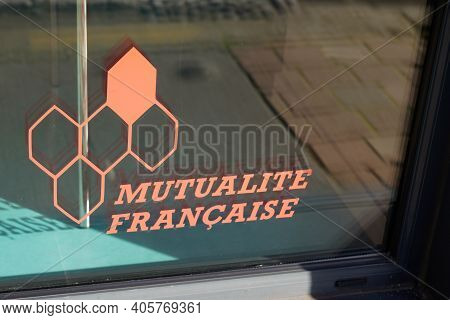 Bordeaux , Aquitaine  France - 01 24 2021 : Mutualite Francaise Sign Text And Brand Logo Of Agency F