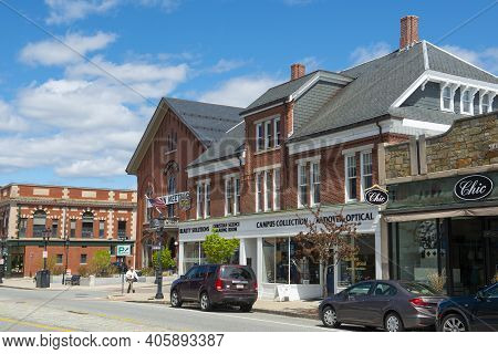 Andover, Ma, Usa - Apr. 24, 2019: Historic Commercial Buildings On Main Street Near Old Town Hall In