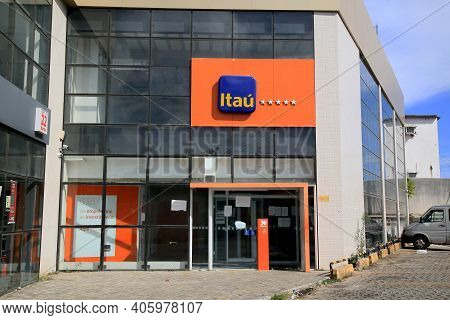 Bunch Of Itau Agency