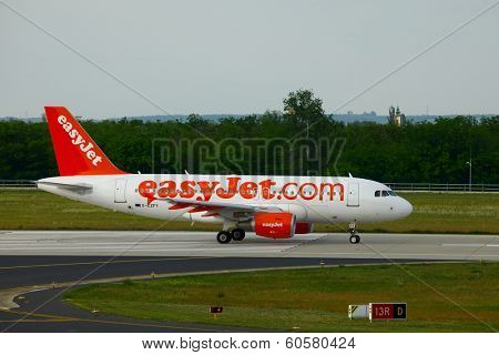 BUDAPEST, HUNGARY - MAY 5: EasyJet A319  taxiing at Budapest Liszt Ferenc Airport, May 5th 2012. Easyjet is the second largest low-cost airline of Europe.