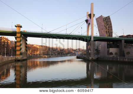Ponte al tramonto