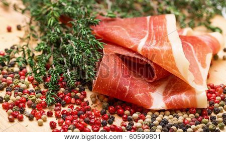 Dry Thyme, Multicolored Peppercorn And Hamon