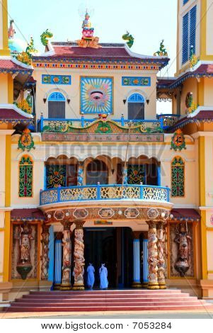 Cao Dai Temple ve Vietnamu