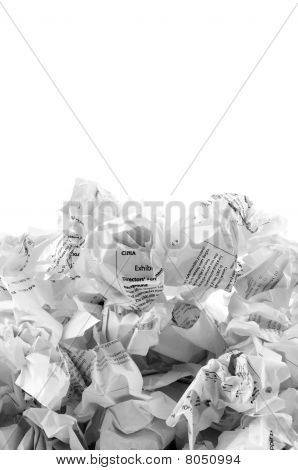 Recyklace koncept se spoustou odpadních papíru