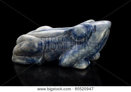Dumortierite Frog Carved Statuette