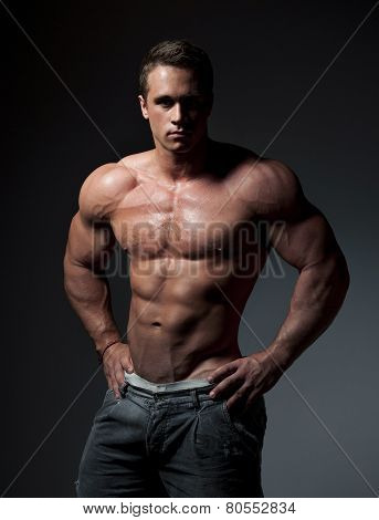 Bodybuilder posing