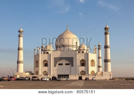 Fatima Mosque In Kuwait