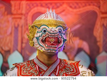 Khon - Thai Traditional Mask Dance