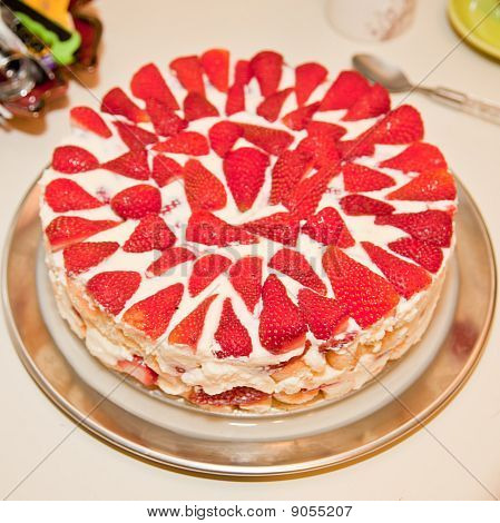 Çilek Tiramisu