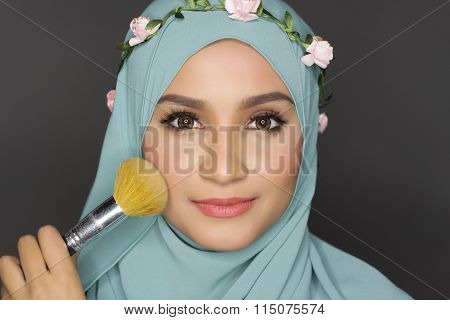 Fashionable Muslimah Woman