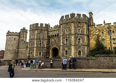 Unidentified Tourists Near The Exit From Medieval Windsor Castle