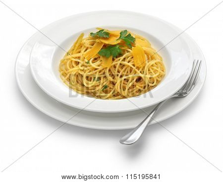 spaghetti with bottarga, italian cuisine