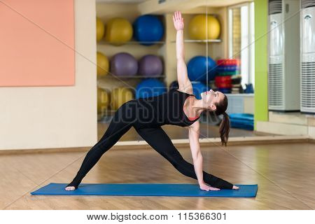 Yoga Parivrtta Trikonasana, Revolved Triangle Pose