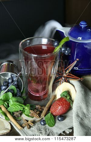 Hot tea cocktail
