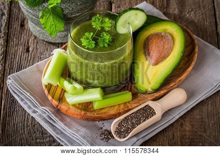 Healthy Green Juice Smoothie