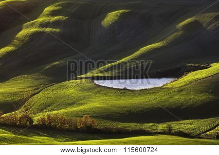 Tuscany, Rural Landscape On Sunset, Italy. Lake And Green Fields