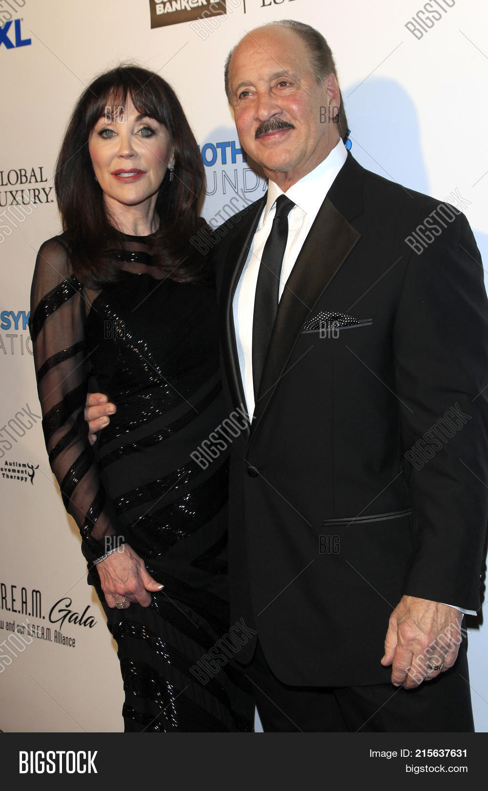 LOS ANGELES NOV 11 Image & Photo (Free Trial) Bigstock