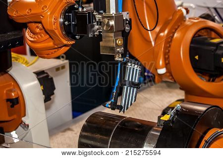 Compact welding head, Fully automatic welding process