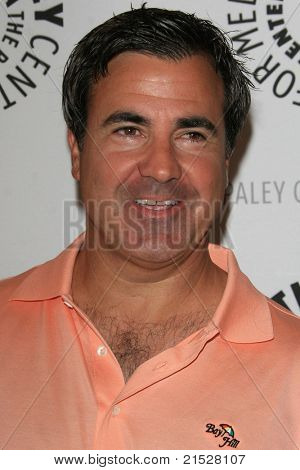 TISÍC OAKS - JUN 11: Jackie Flynn na Paley Center for Media páté výroční Celebrity Golf třída