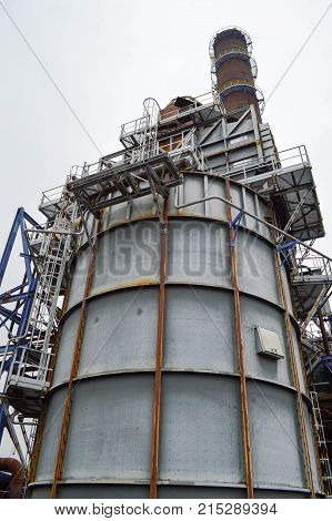 Large chemical capacity at the oil refinery new equipment.
