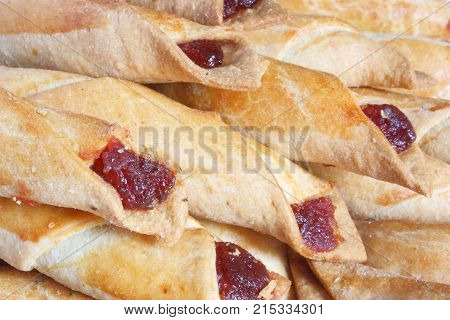 Tubules With Jam