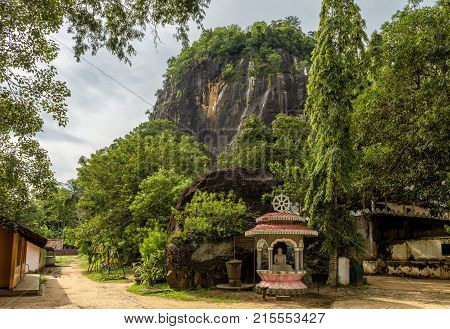 Mount with an ancient Buddhist cave temple in Mulkirigala, Sri Lanka