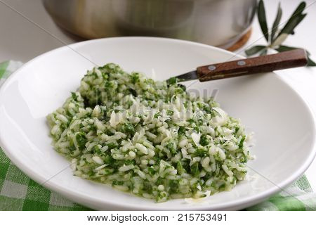 Spinach risotto with Parmesan cheese