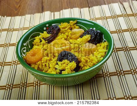 Safranli Piilav