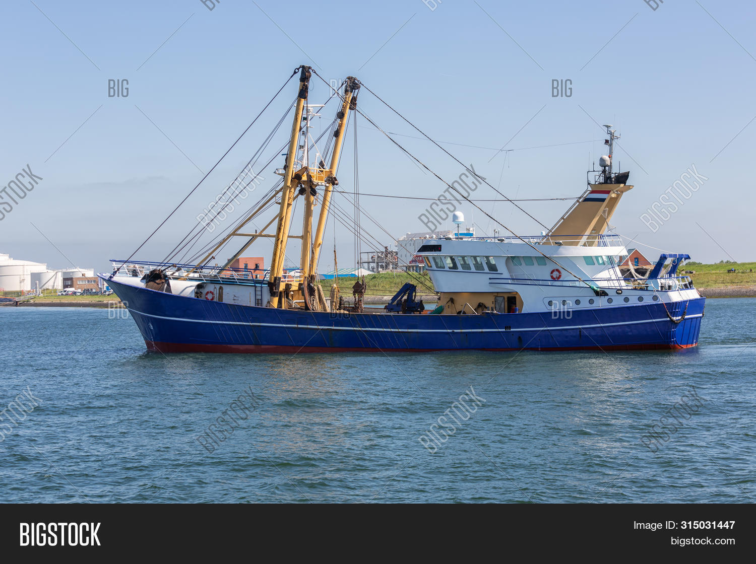fishing cutter