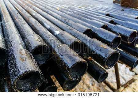 Offshore Industry Oil And Gas Production Petroleum Pipeline. Downhole Drilling Rig. Laying The Pipe 