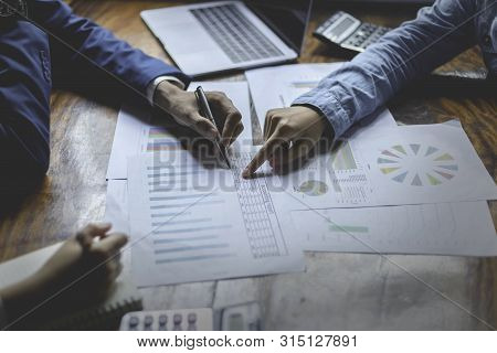 New Businessmen Are Meeting For Business Planning