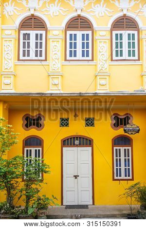Phuket, Thailand - January 13th 2012: House In Soi Romanee In Old Phuket Town. The Street Was A Form