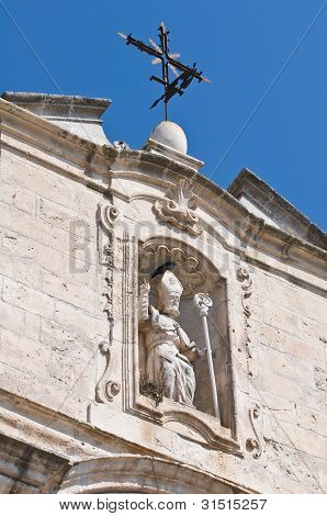 Igreja de St. Cataldo. Cisternino. Puglia. Itália.
