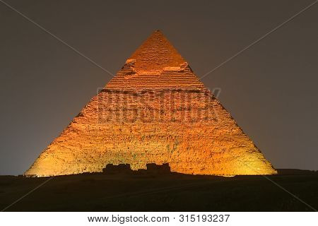 Pyramid Of Khafre In Cairo, Egypt