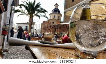 Altea, Alicante, Spain- September 19, 2018: People Having Drinks And Enjoying Nice Weather In Terrac
